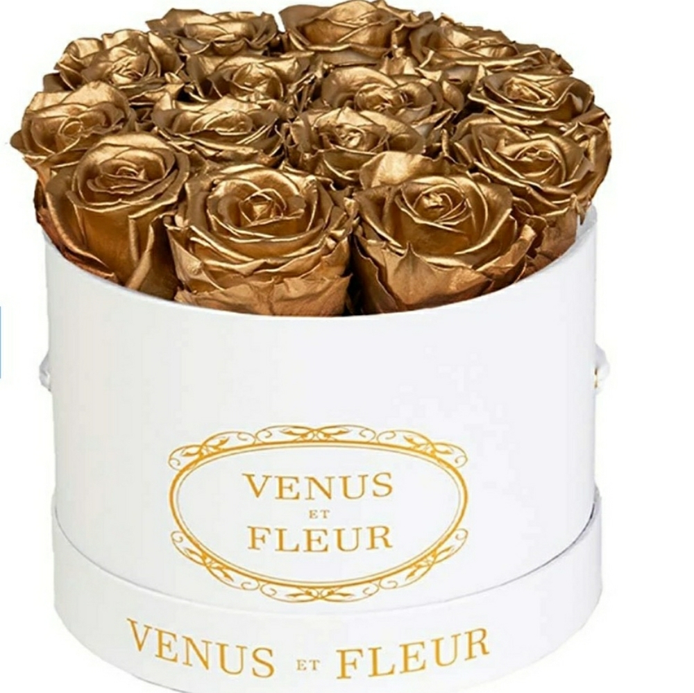 Venus et Fleur floral arrangement